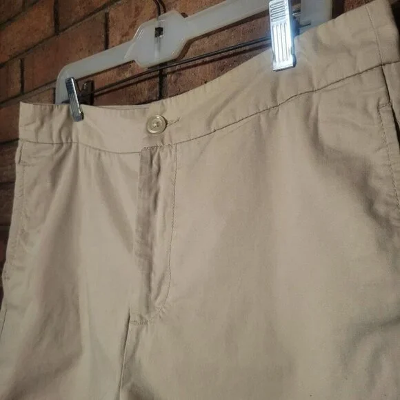 OVS Classic Tailored Fit Cotton Twill Shorts - Tan - Size 12 (Euro Size 44) - Picture 2 of 10